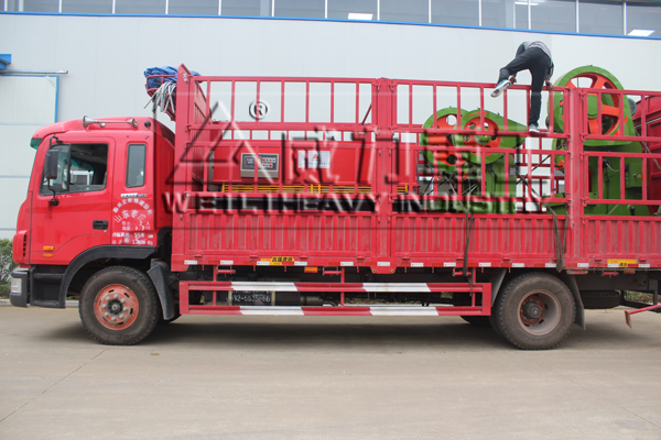 客戶訂購沖床發(fā)貨圖