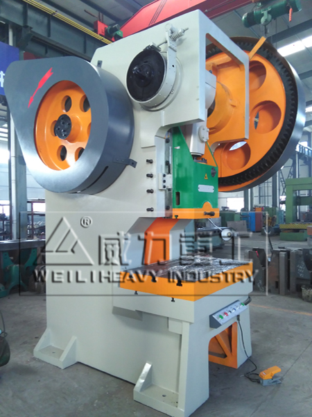 250噸鋼板固定臺沖床