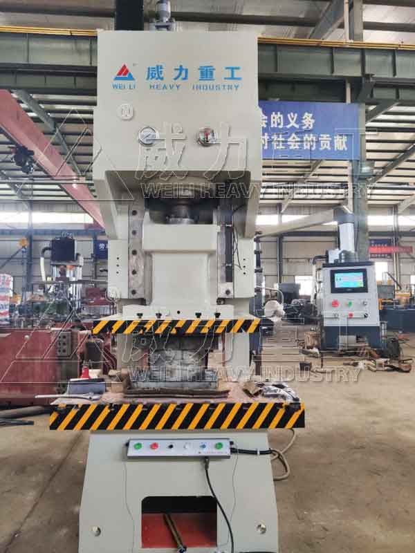 200噸油壓沖床價(jià)格_200t開(kāi)式液壓沖床