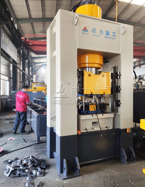 沖壓錨桿托盤用400噸閉式液壓沖床