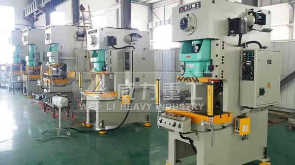 110噸氣動(dòng)沖床和普通沖床的區(qū)別